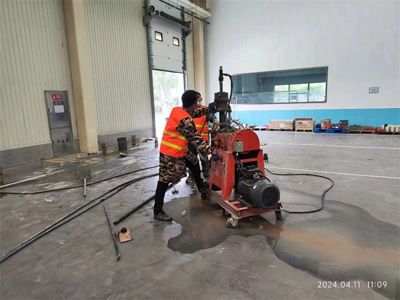 昭通厂房地面下沉塌陷注浆加固施工